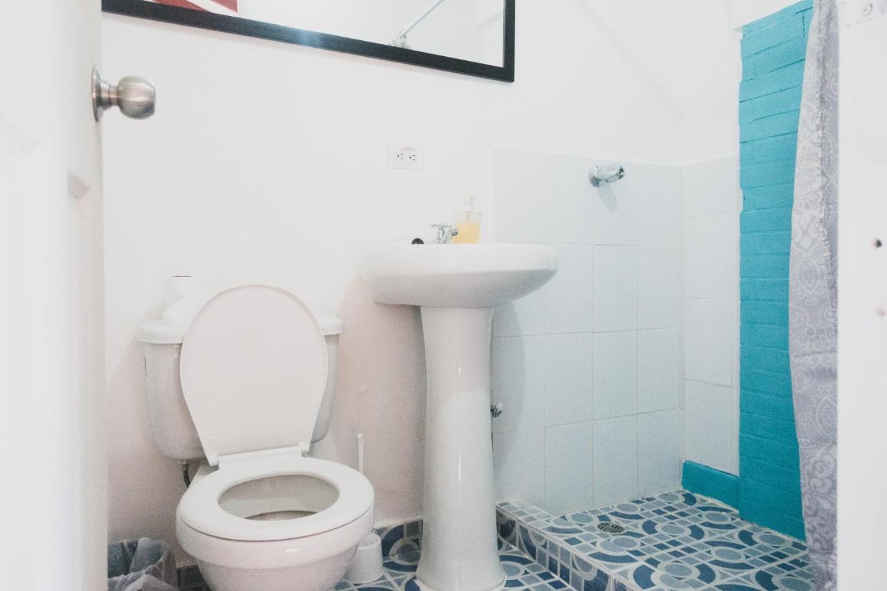 The Corner Hostel Playa Blanca  Ngoại thất bức ảnh