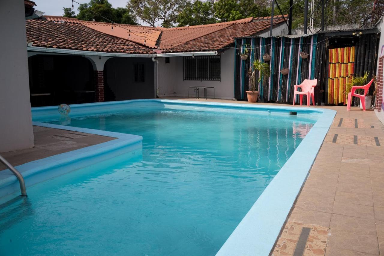 The Corner Hostel Playa Blanca  Ngoại thất bức ảnh