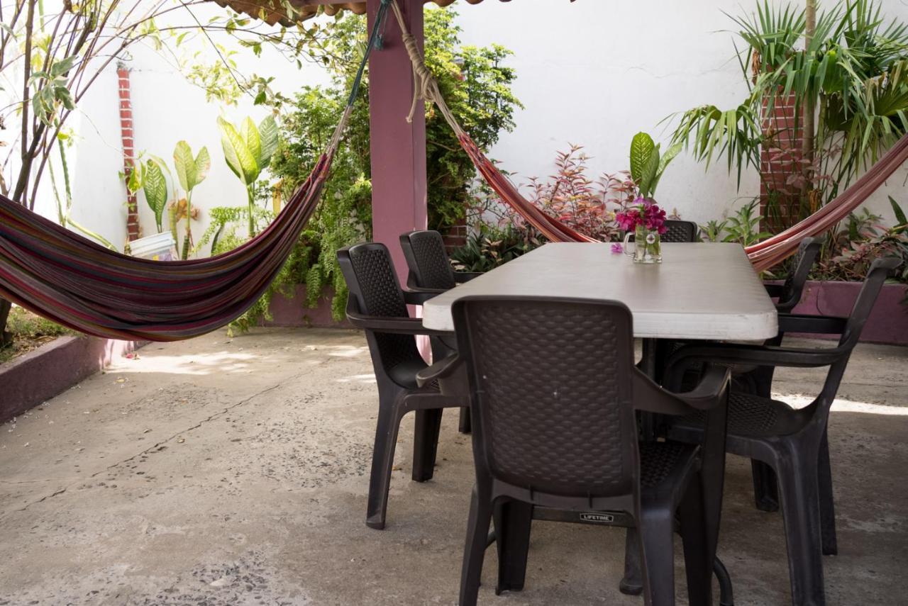 The Corner Hostel Playa Blanca  Ngoại thất bức ảnh